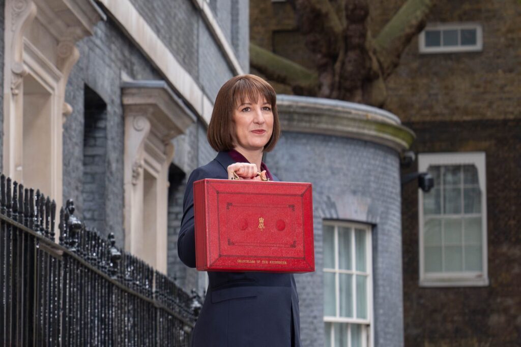 Rachel Reeves holding the red briefcase